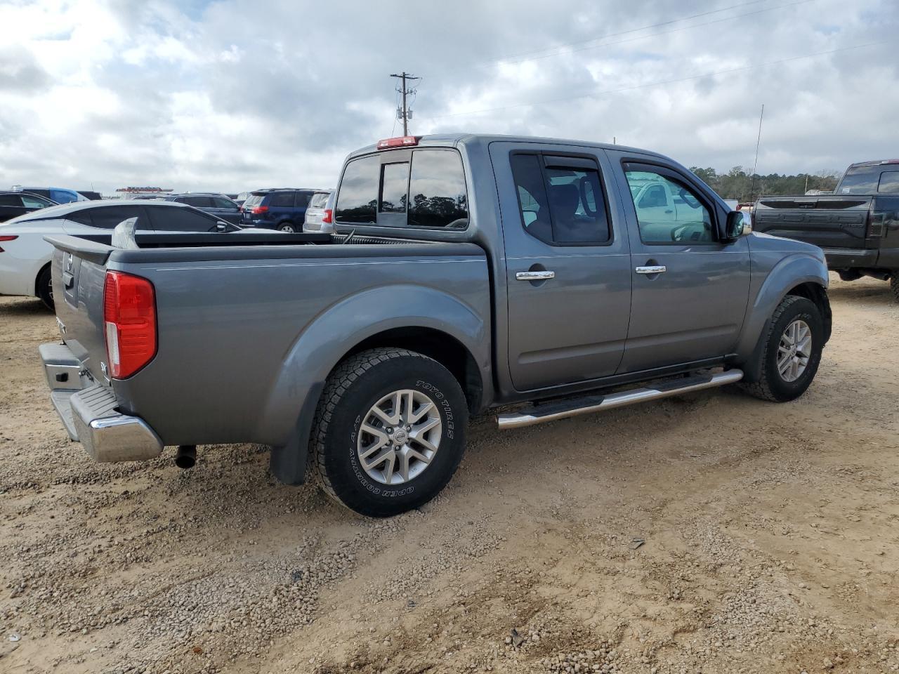 2017 NISSAN FRONTIER S - Image 3