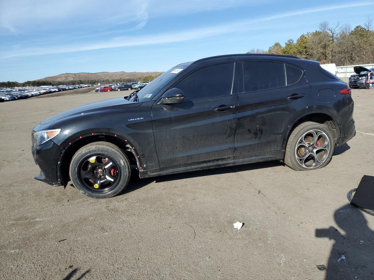2022 ALFA ROMEO STELVIO TI