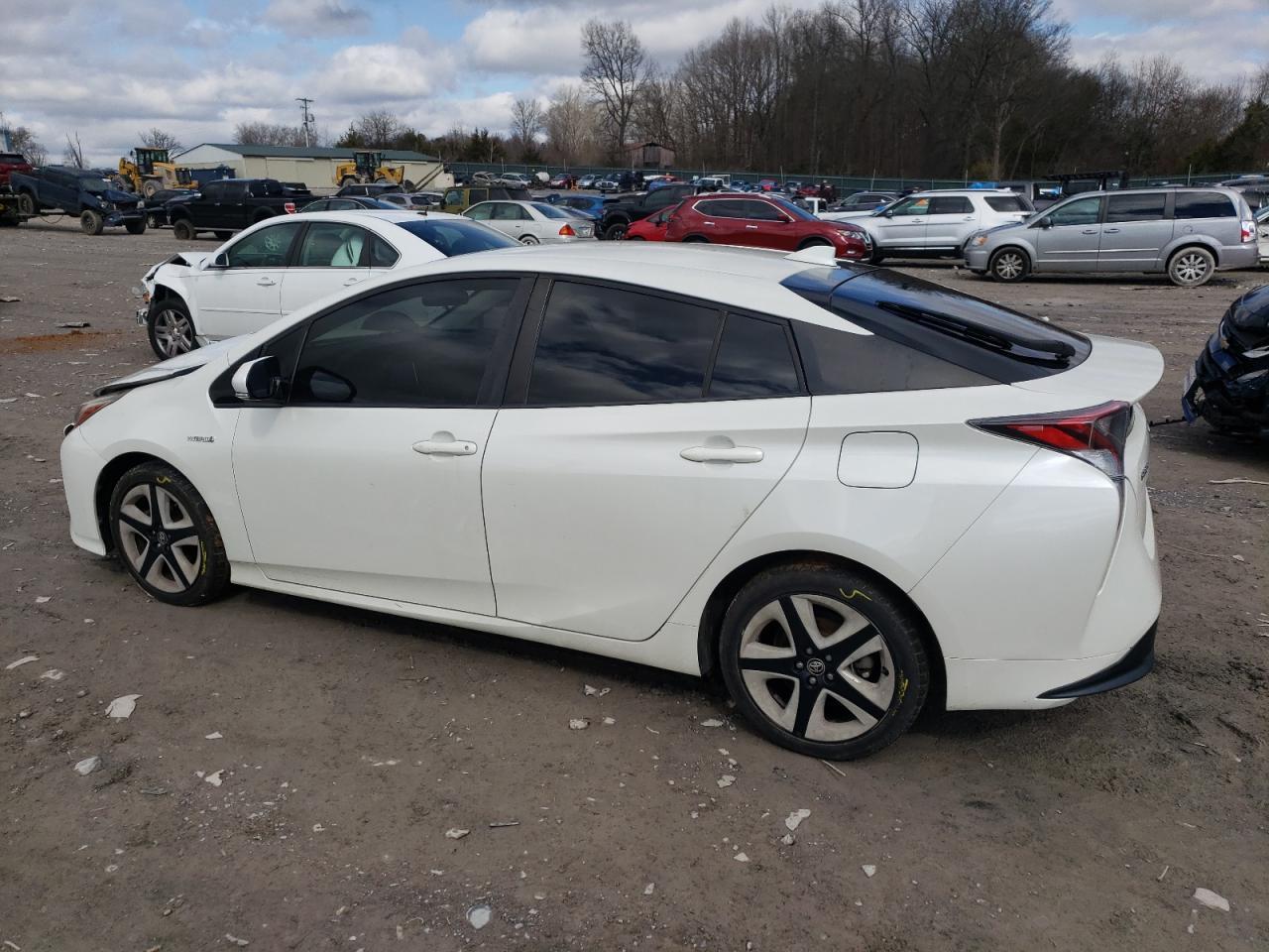 2016 TOYOTA PRIUS - Image 2
