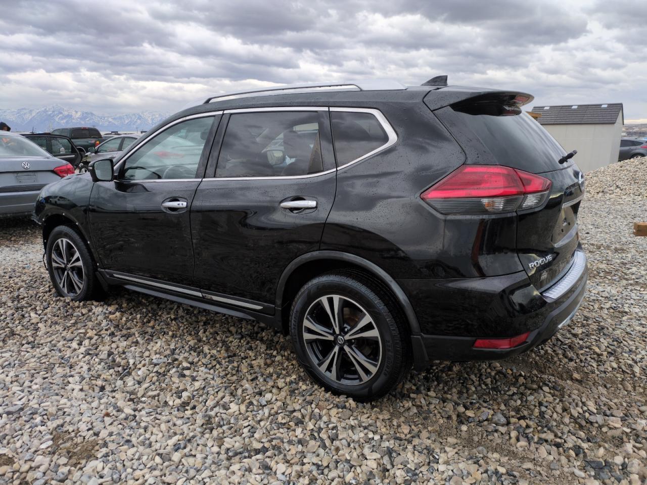 2017 NISSAN ROGUE S - Image 2