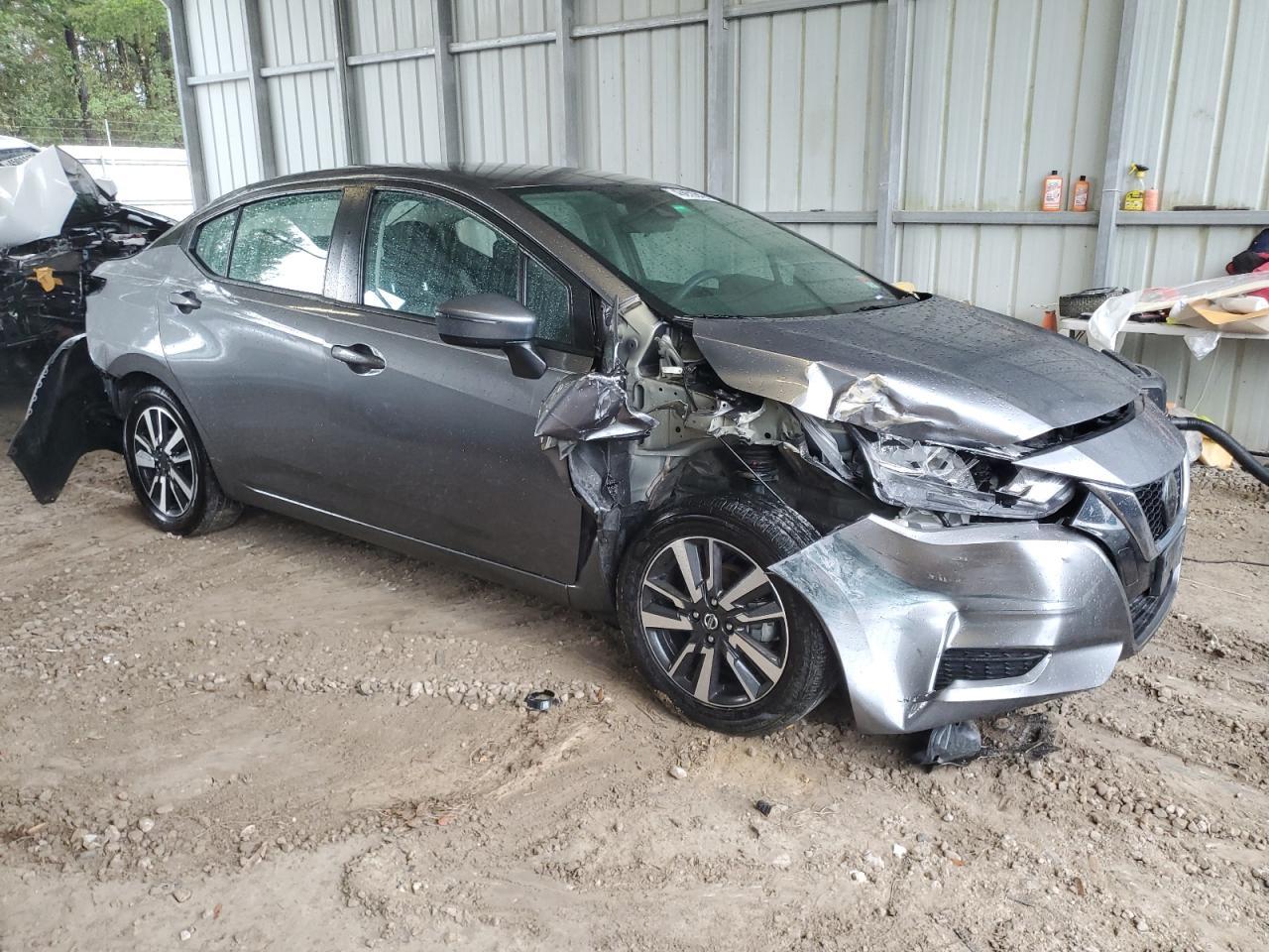 2021 NISSAN VERSA SV - Фото 4