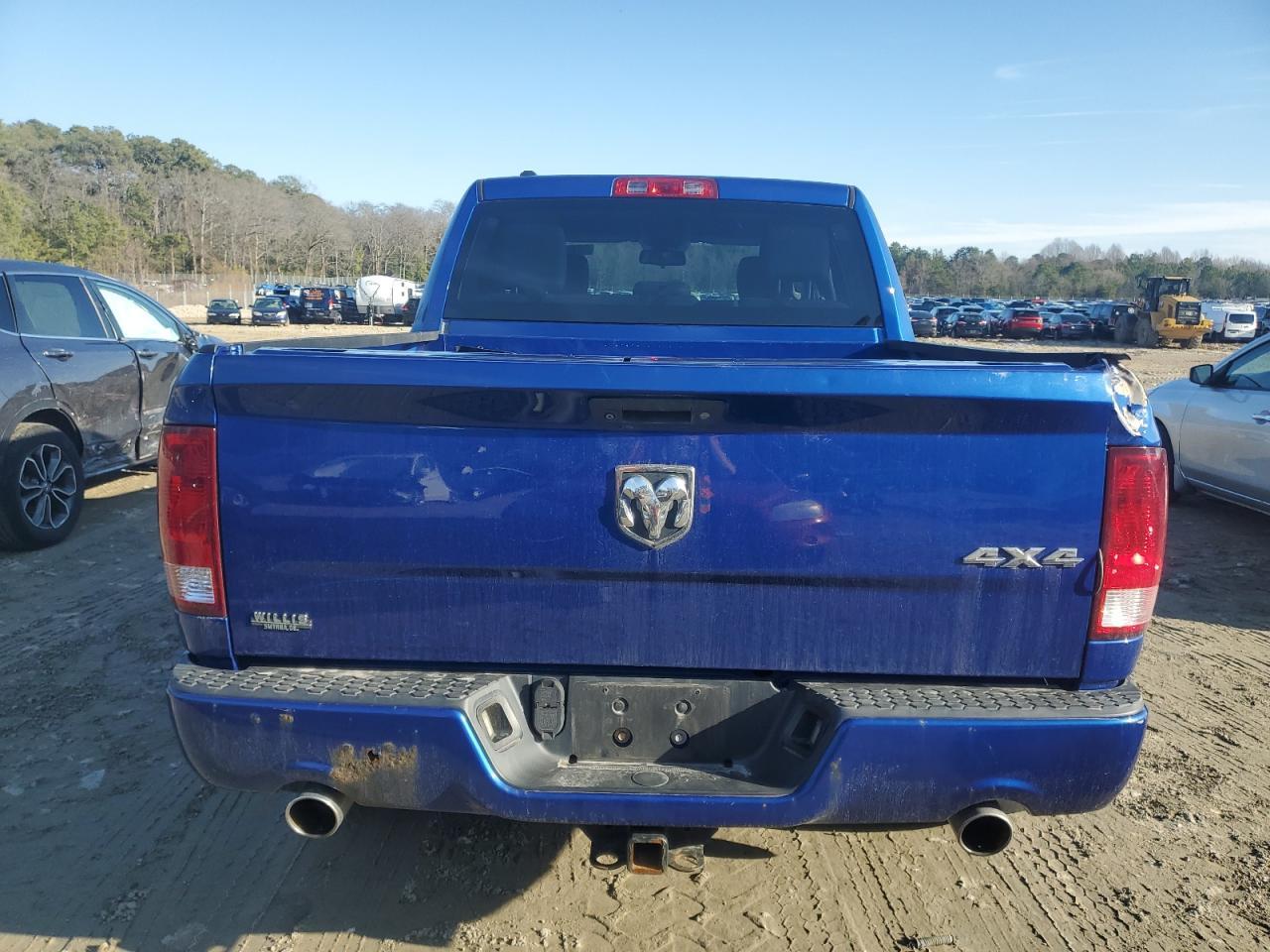 2015 RAM 1500 ST - Image 6