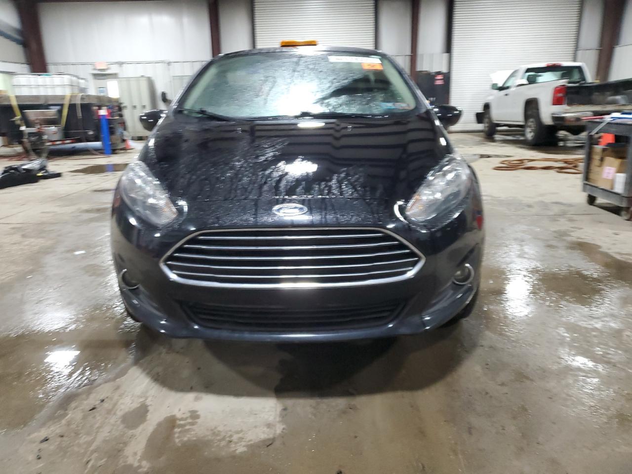 2019 FORD FIESTA SE - Image 5
