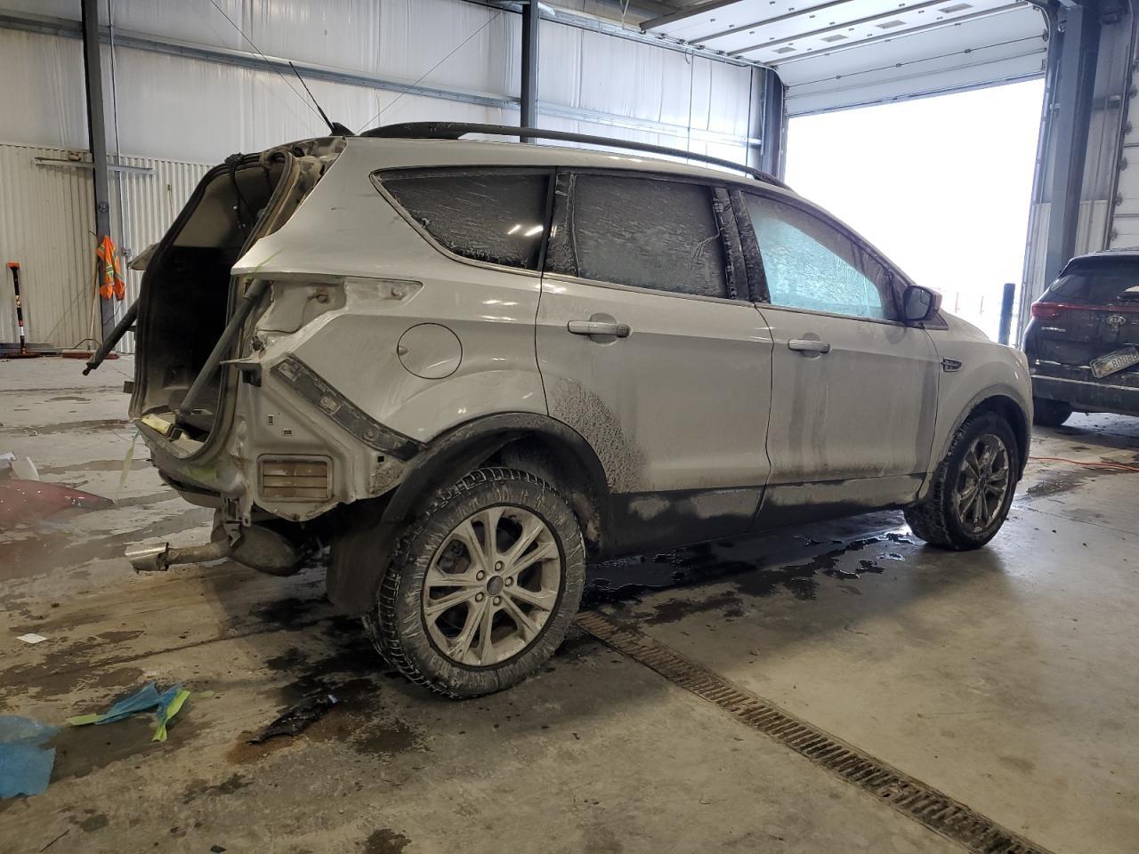 2019 FORD ESCAPE SEL - Фото 3