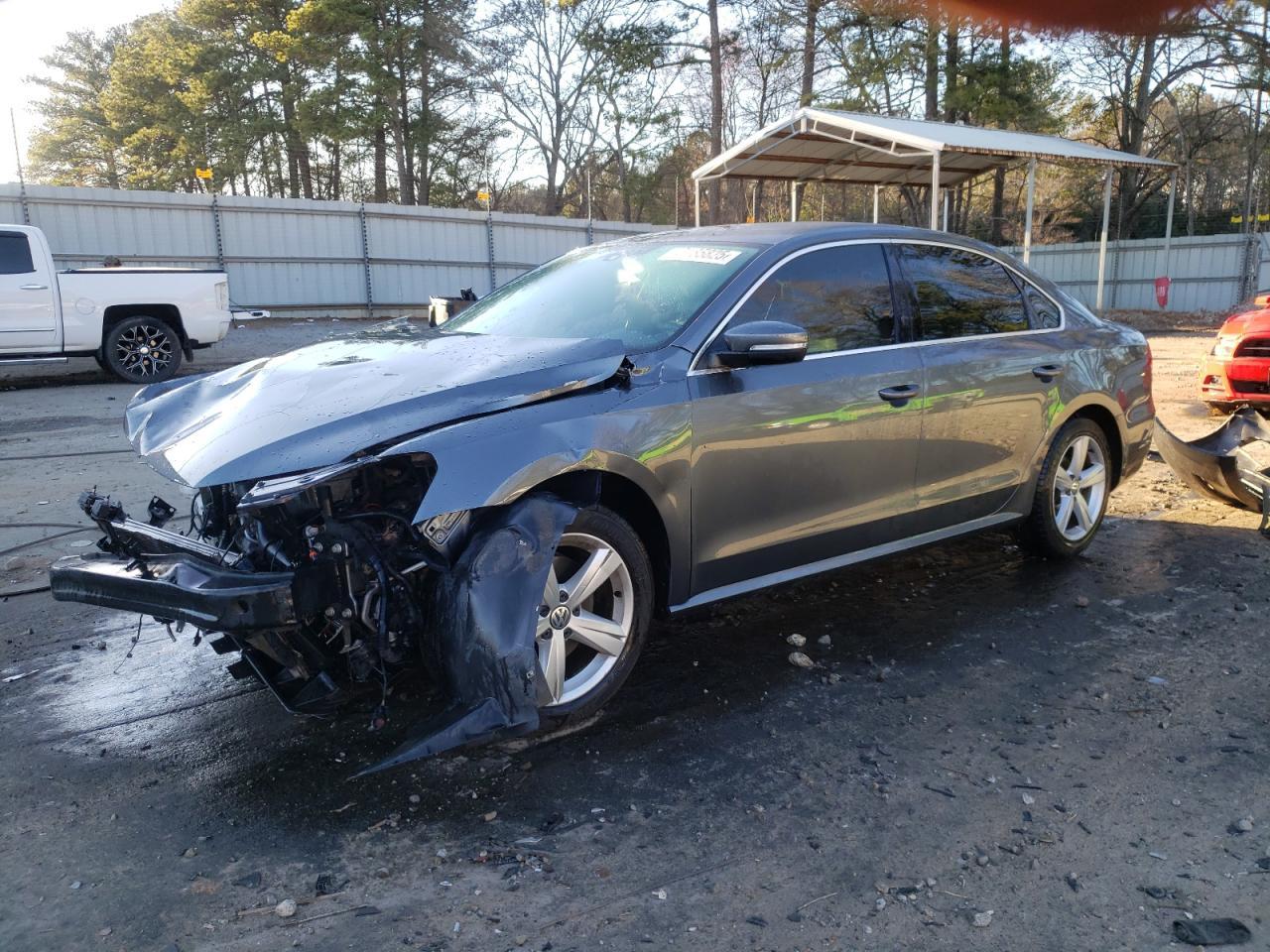 2015 VOLKSWAGEN PASSAT S
