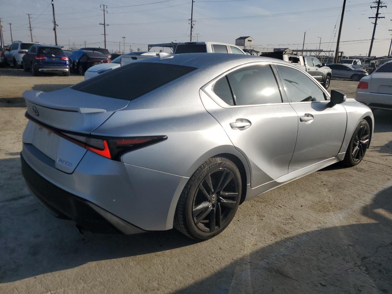 2021 LEXUS IS 300 - Image 3