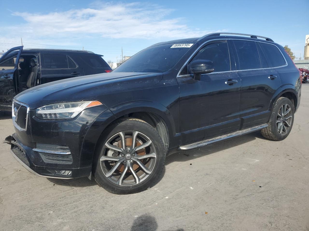2016 VOLVO XC90 T6