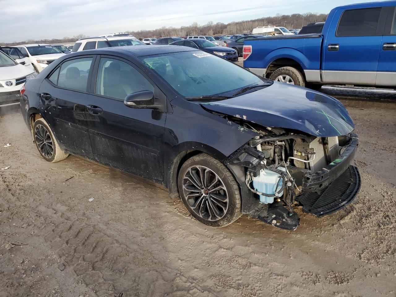 2014 TOYOTA COROLLA L - Image 4
