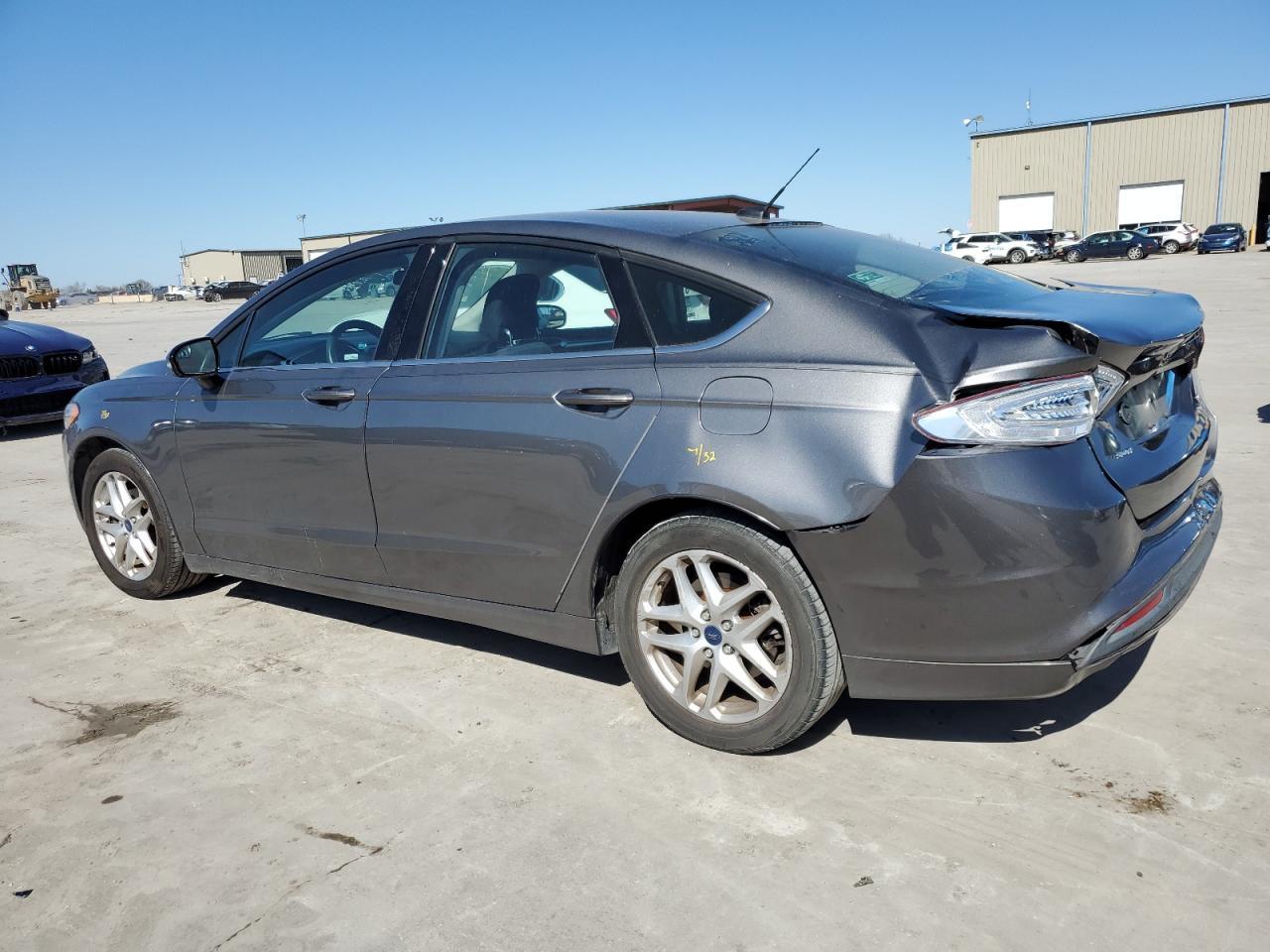 2014 FORD FUSION SE - Image 2