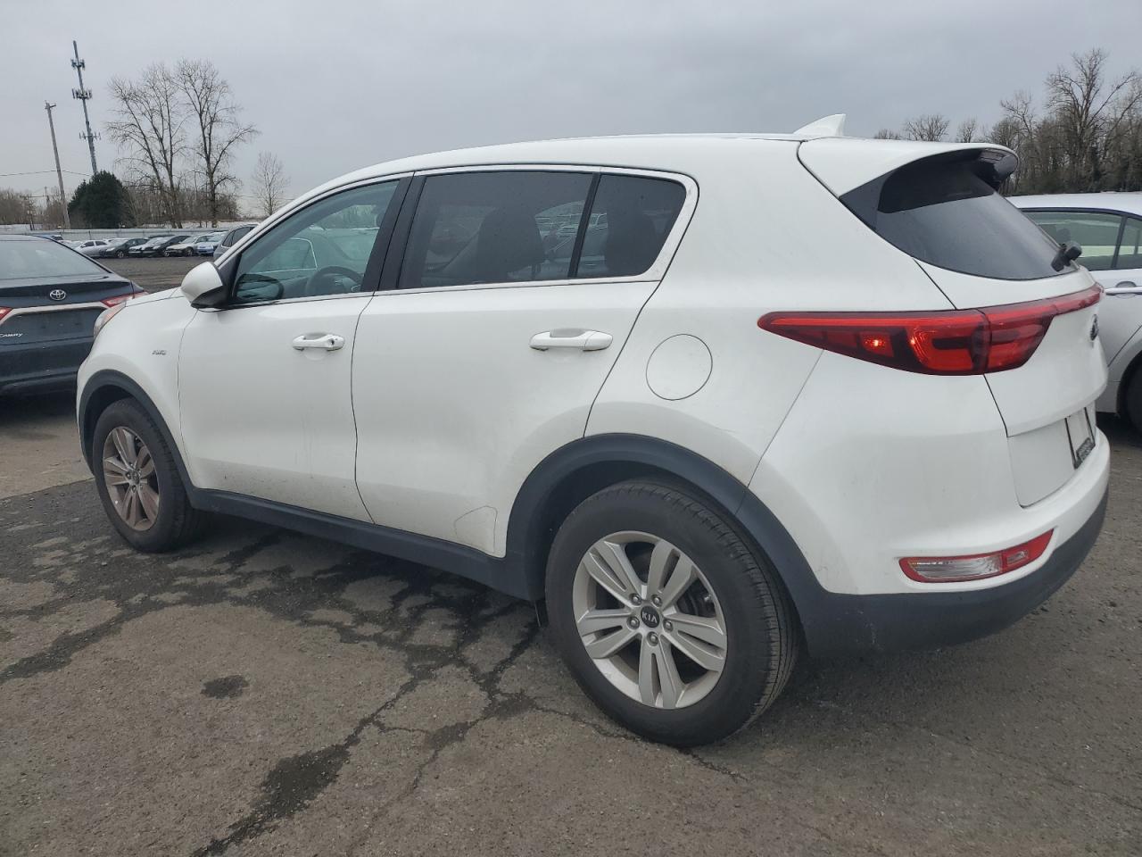 2017 KIA SPORTAGE L - Фото 2