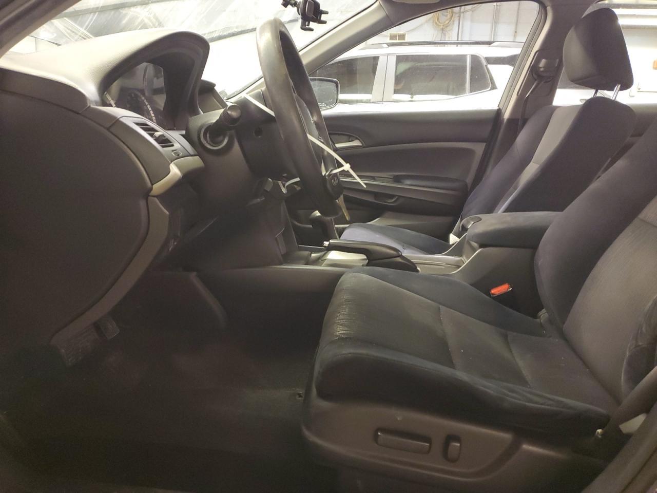 2011 HONDA ACCORD LXP - Image 7