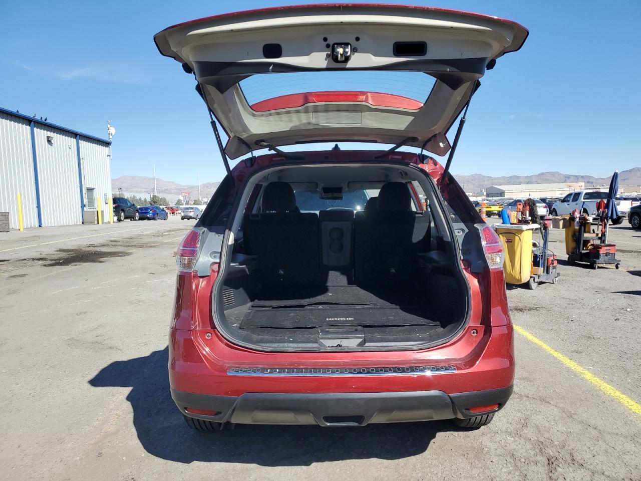 2016 NISSAN ROGUE S - Фото 6