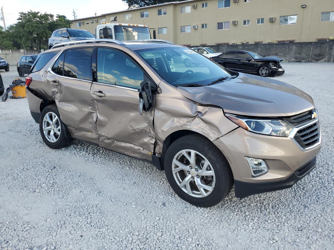 2019 CHEVROLET EQUINOX LT - Image 4