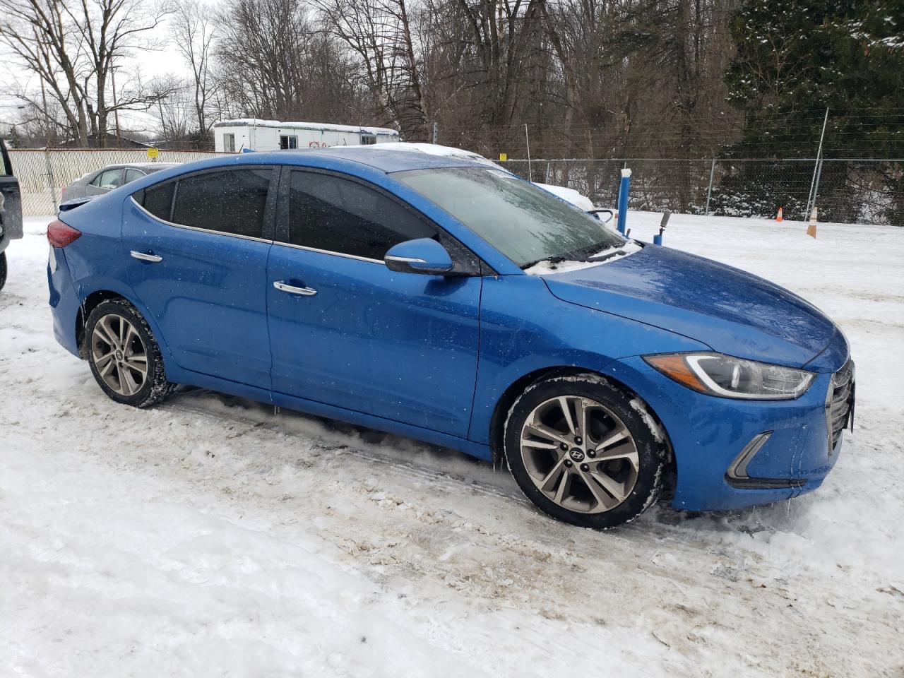 2017 HYUNDAI ELANTRA SE - Image 4