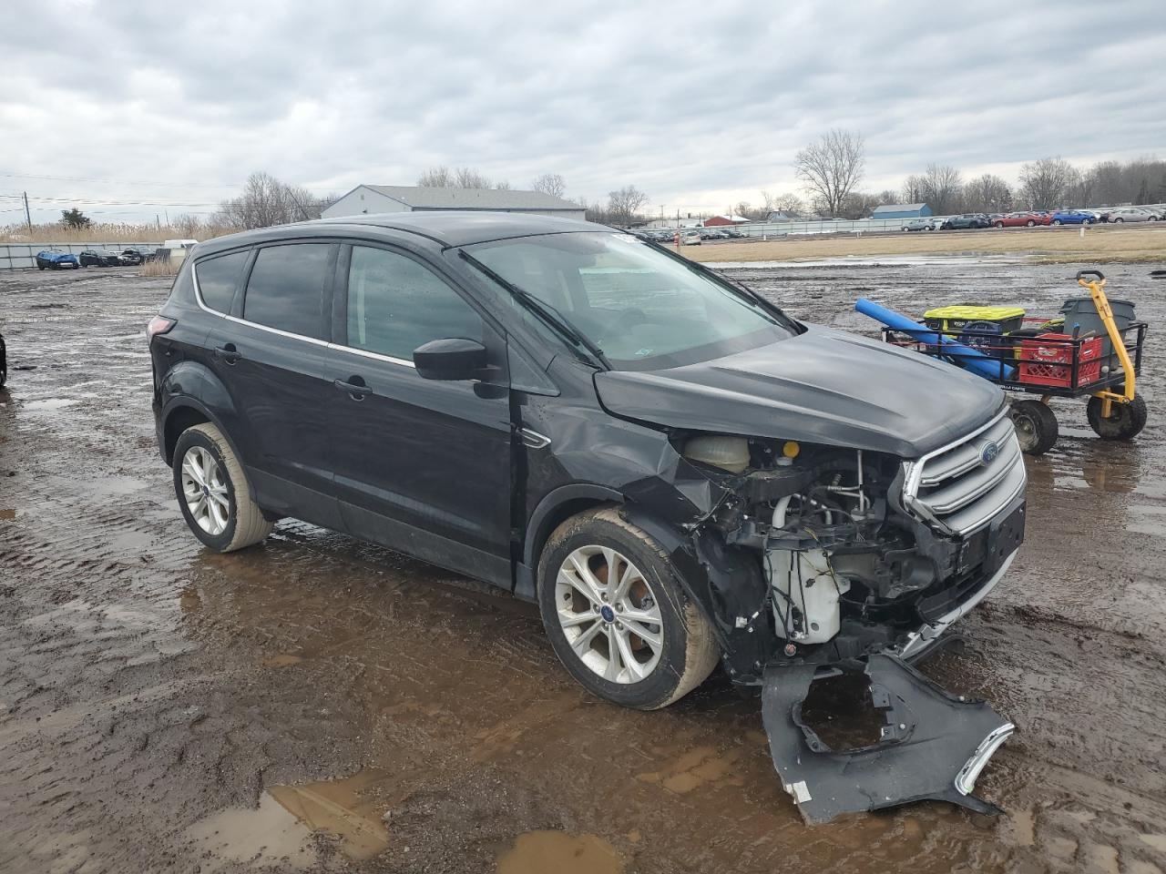 2017 FORD ESCAPE SE - Image 4