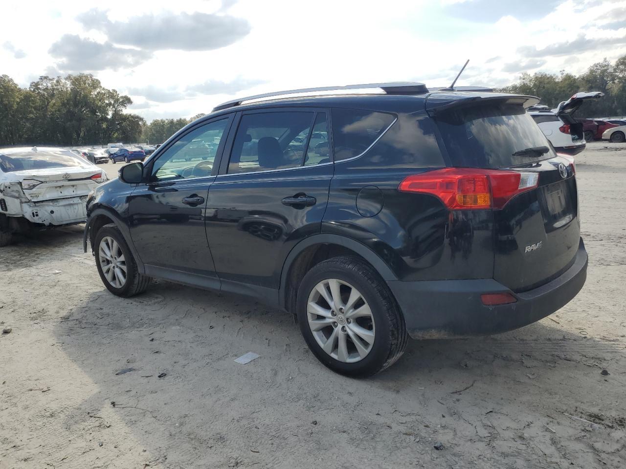 2015 TOYOTA RAV4 LIMIT - Image 2