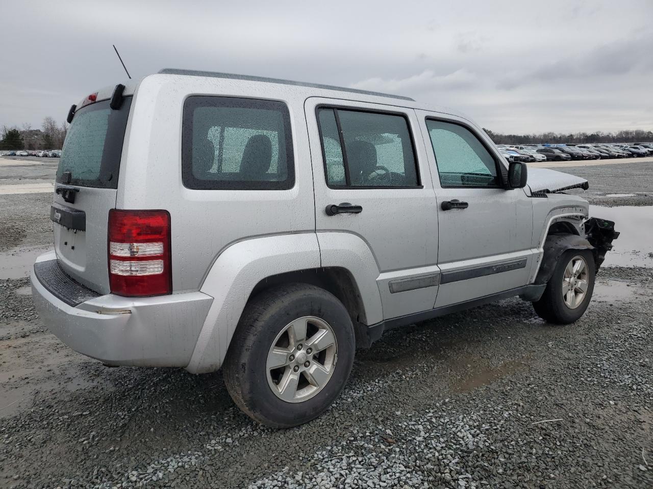 2012 JEEP LIBERTY SP - Image 3