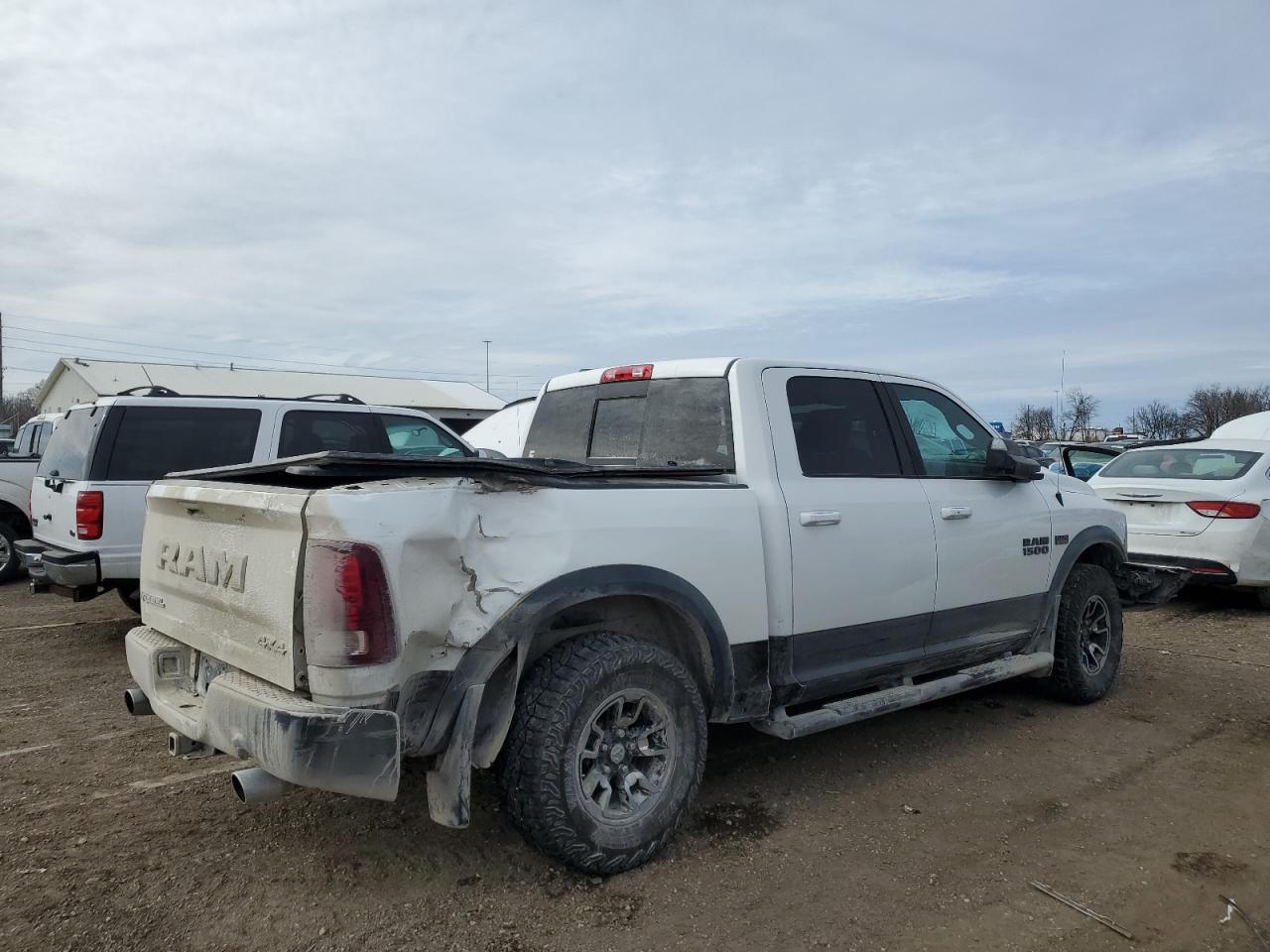 2015 RAM 1500 REBEL - Фото 3