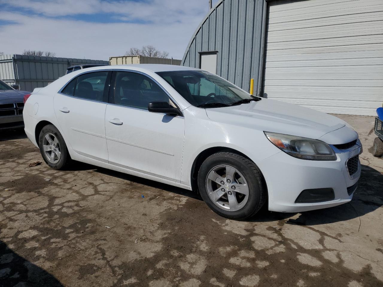 2015 CHEVROLET MALIBU LS - Image 4