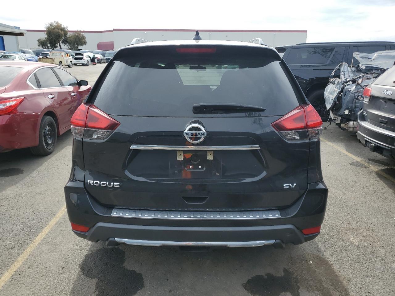2017 NISSAN ROGUE S - Фото 6
