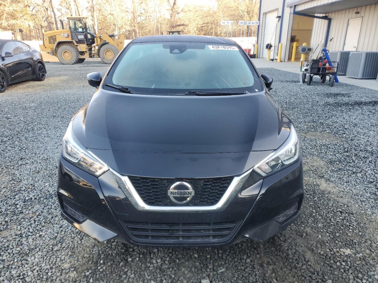 2021 NISSAN VERSA SV - Фото 5