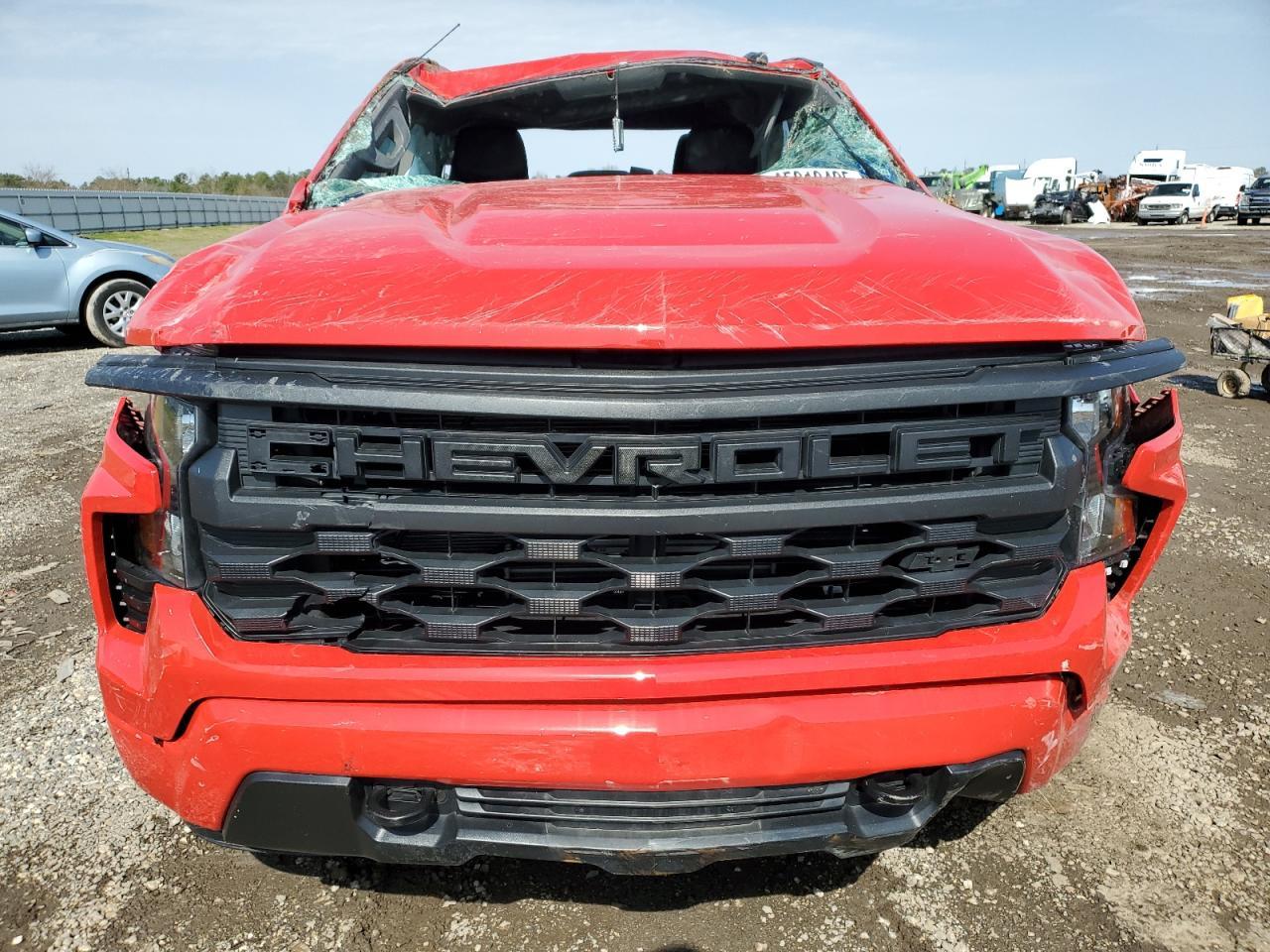 2024 CHEVROLET SILVERADO - Image 5