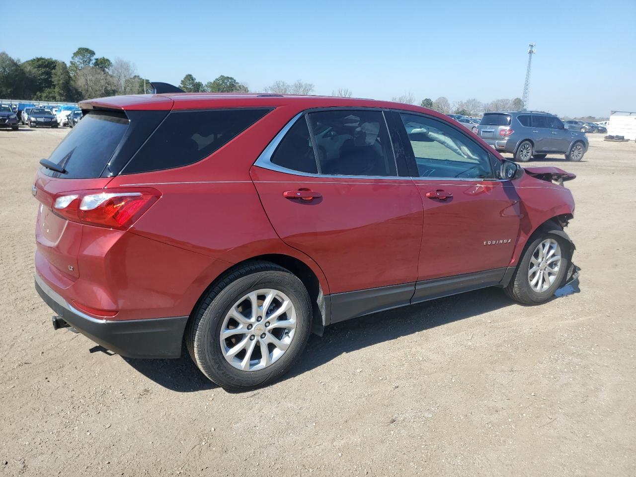 2019 CHEVROLET EQUINOX LT - Image 3
