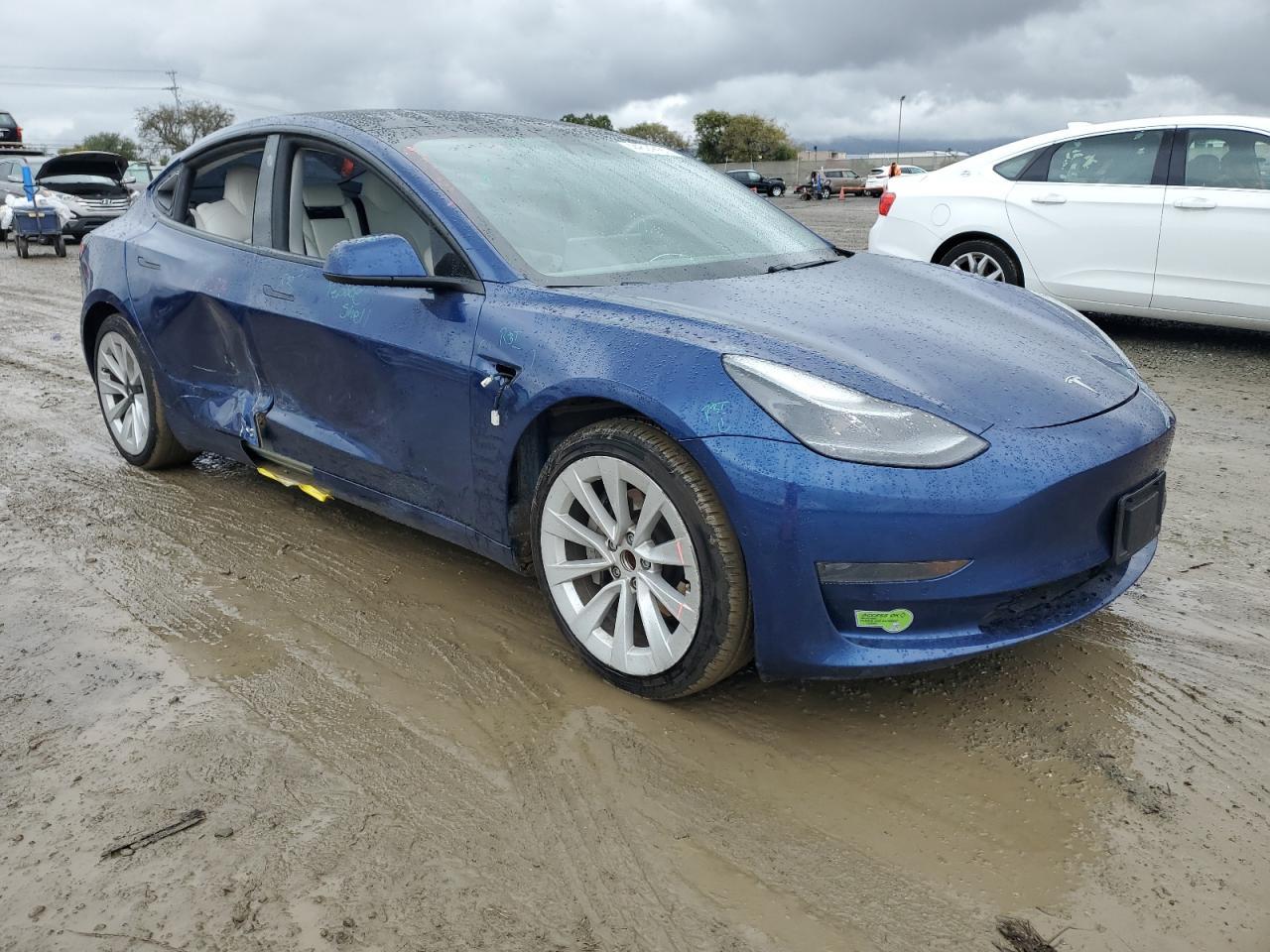 2021 TESLA MODEL 3 - Image 4