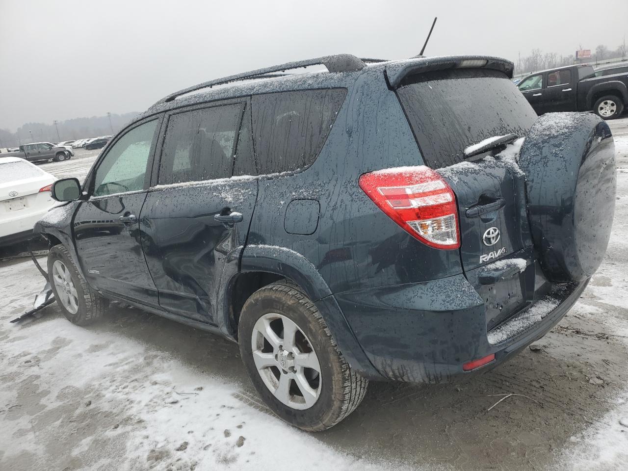 2011 TOYOTA RAV4 LIMIT - Image 2