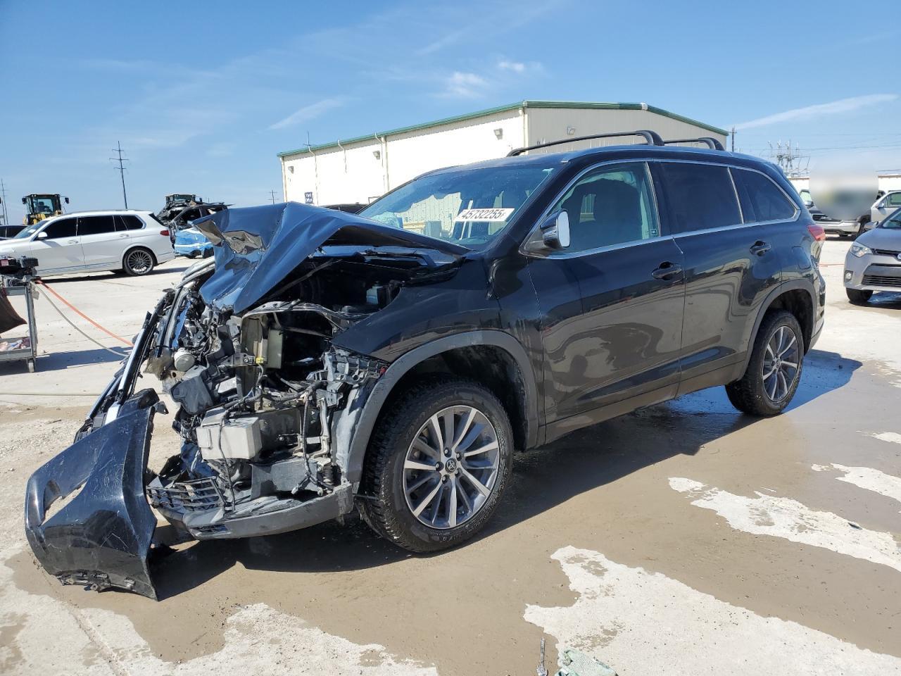 2018 TOYOTA HIGHLANDER