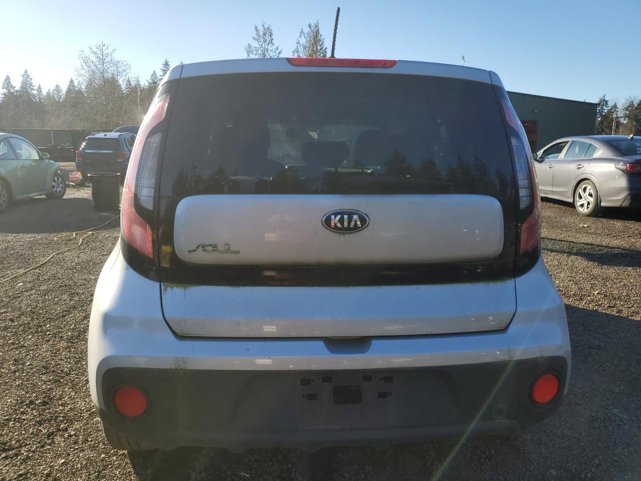 2017 KIA SOUL - Фото 6