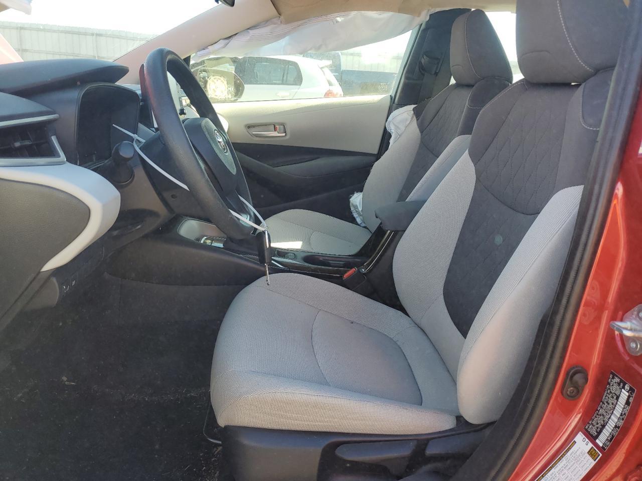 2021 TOYOTA COROLLA LE - Фото 7
