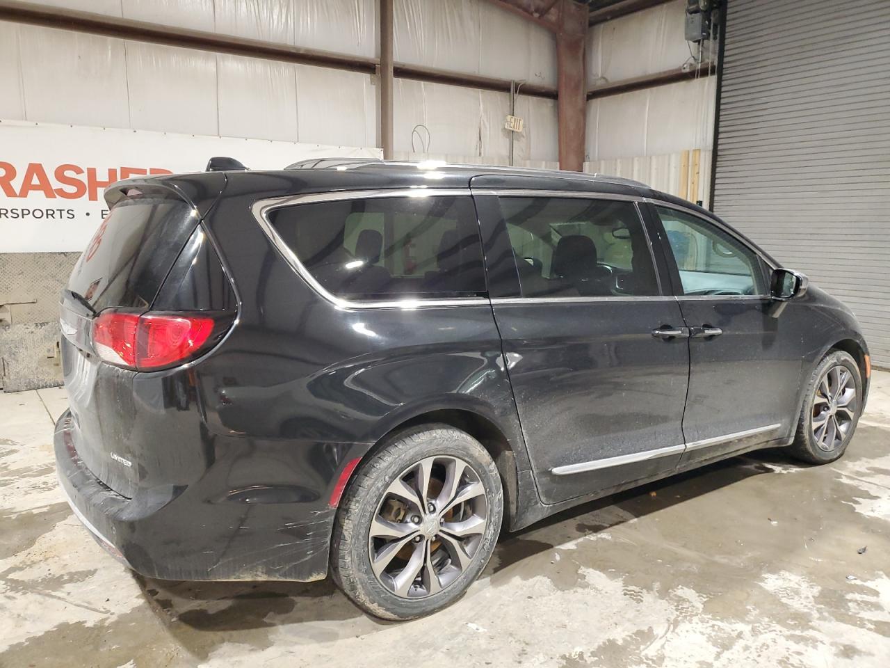 2017 CHRYSLER PACIFICA L - Фото 3