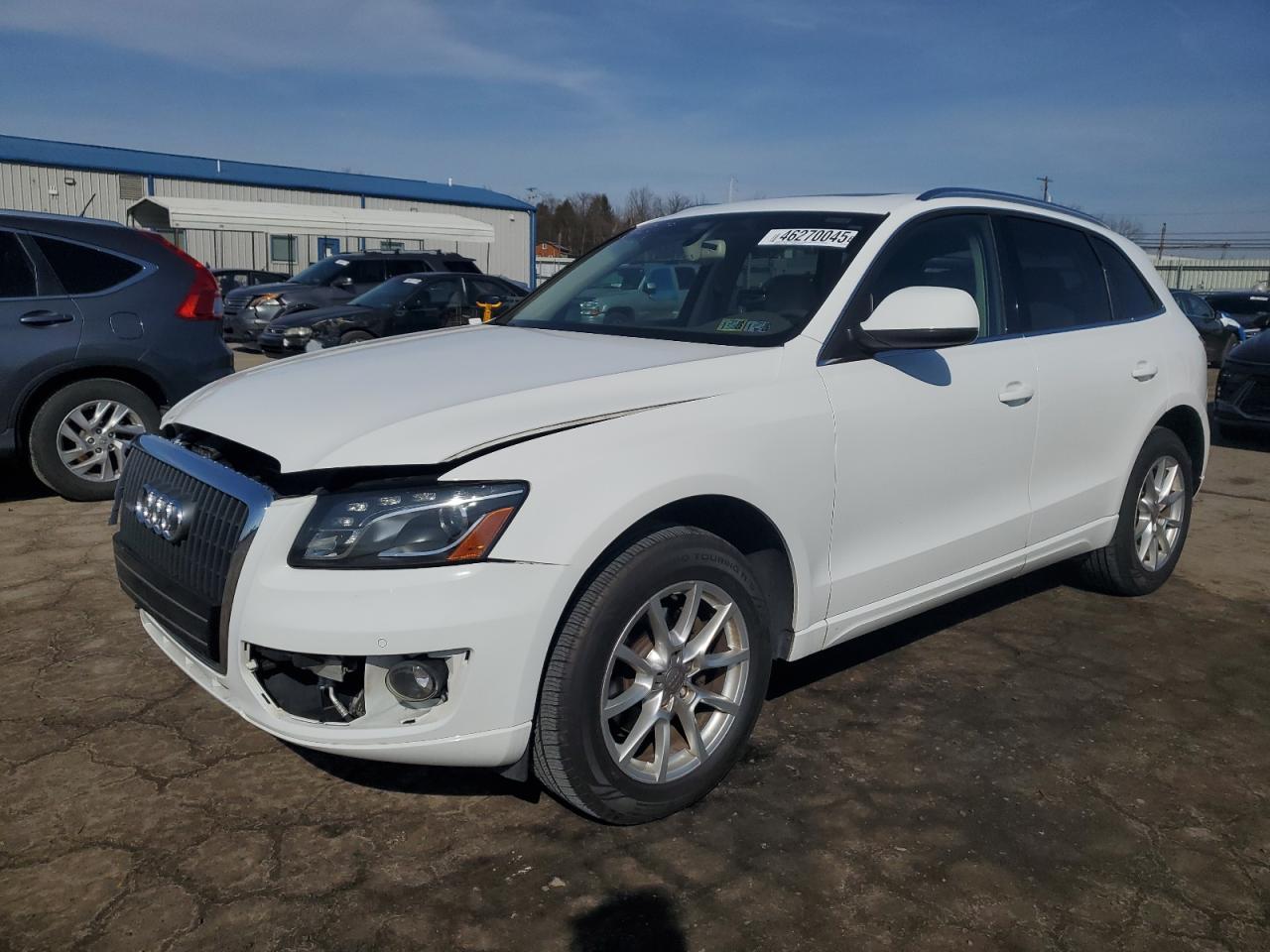 2011 AUDI Q5 PREMIUM