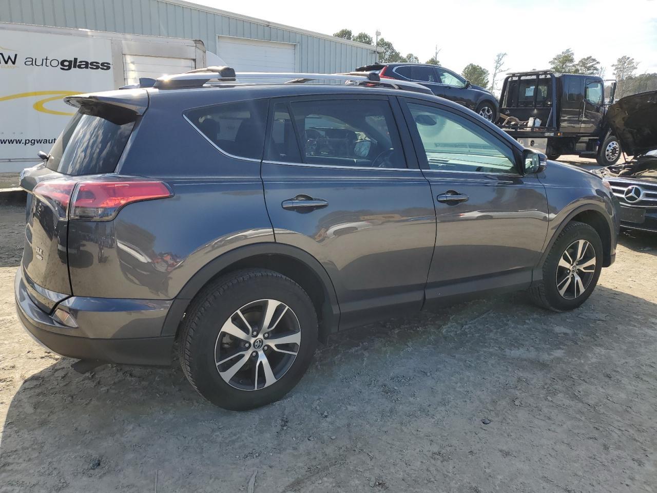 2018 TOYOTA RAV4 ADVEN - Image 3