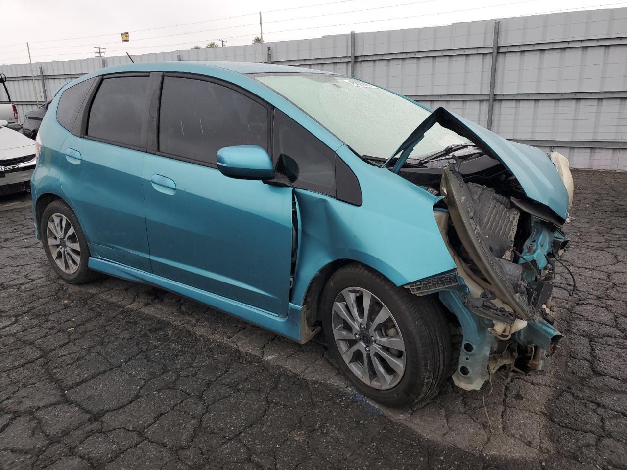 2013 HONDA FIT SPORT - Фото 4