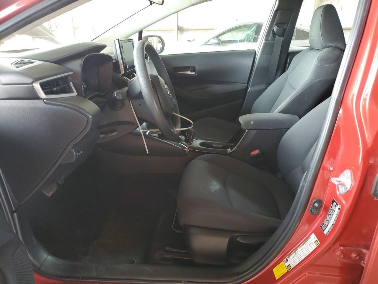 2020 TOYOTA COROLLA LE - Фото 7