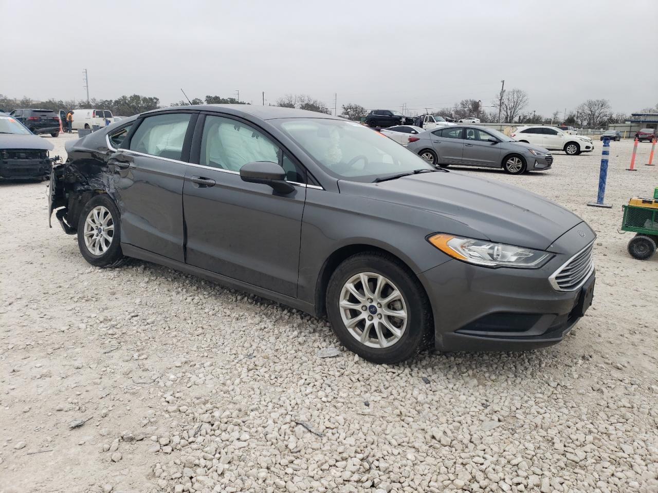 2017 FORD FUSION S - Фото 4
