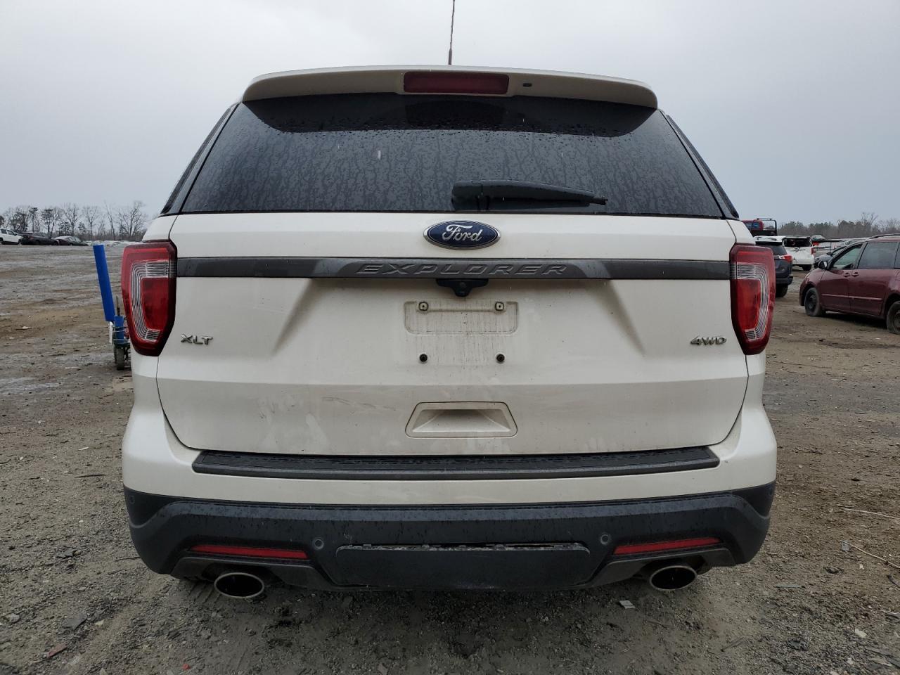 2018 FORD EXPLORER X - Image 6