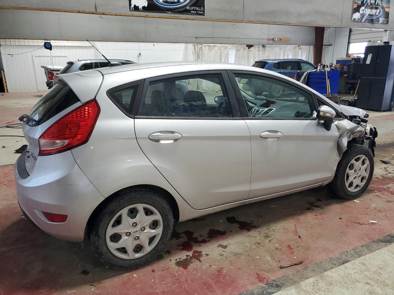 2013 FORD FIESTA SE - Image 3
