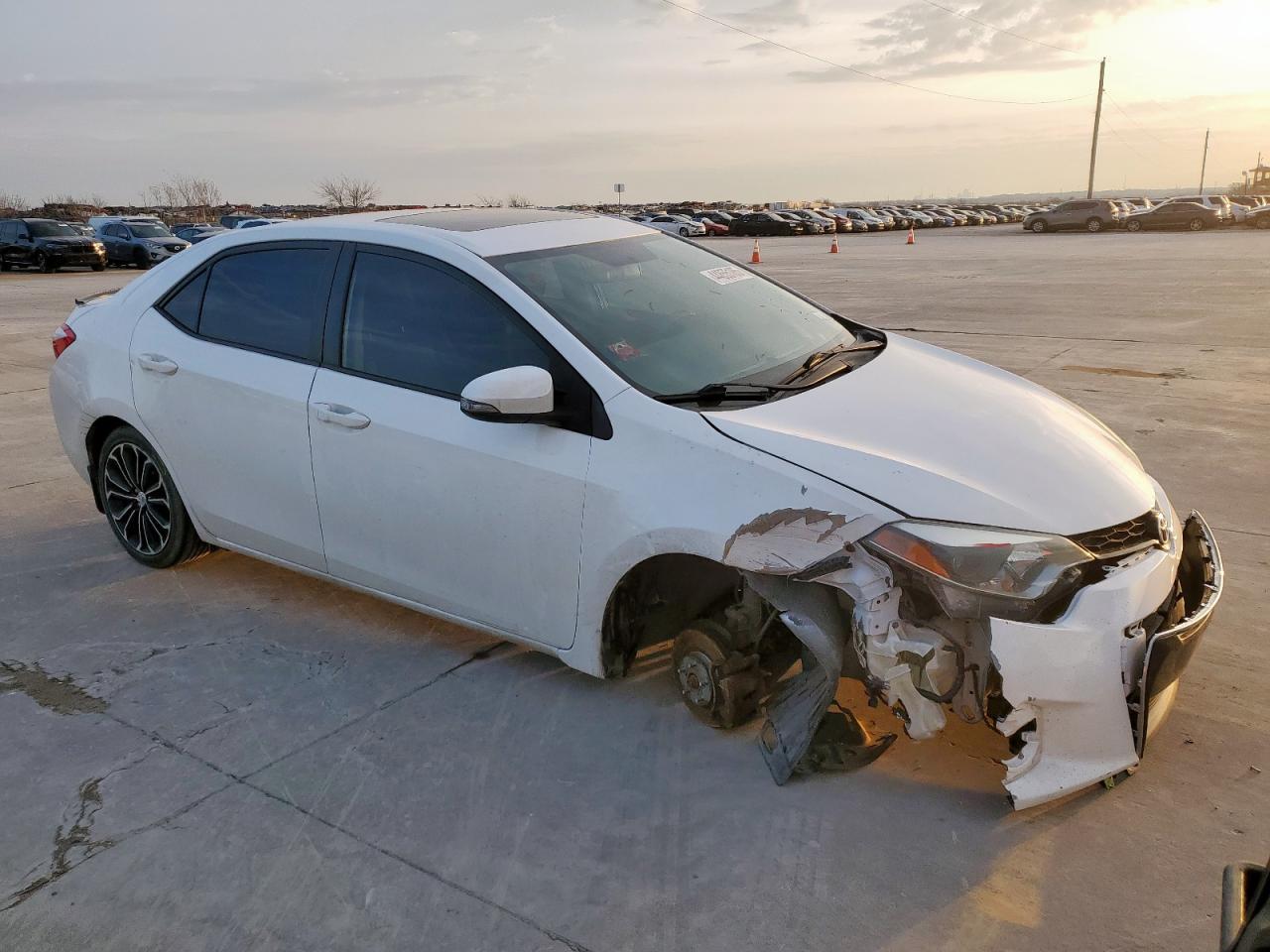 2014 TOYOTA COROLLA L - Фото 4