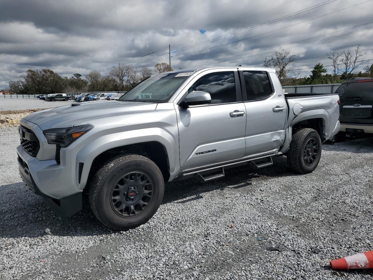 2024 TOYOTA TACOMA DOU