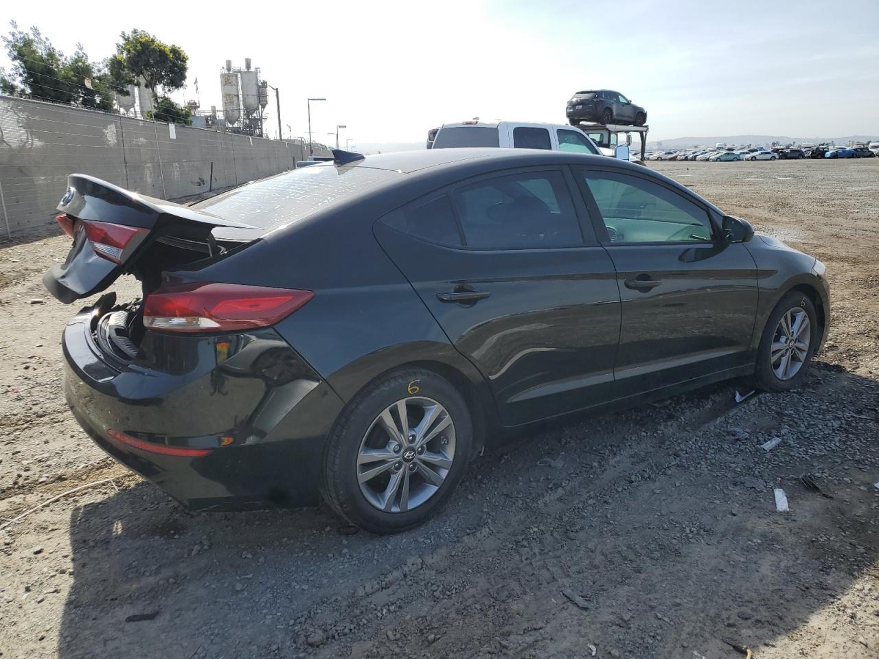 2017 HYUNDAI ELANTRA SE - Image 3