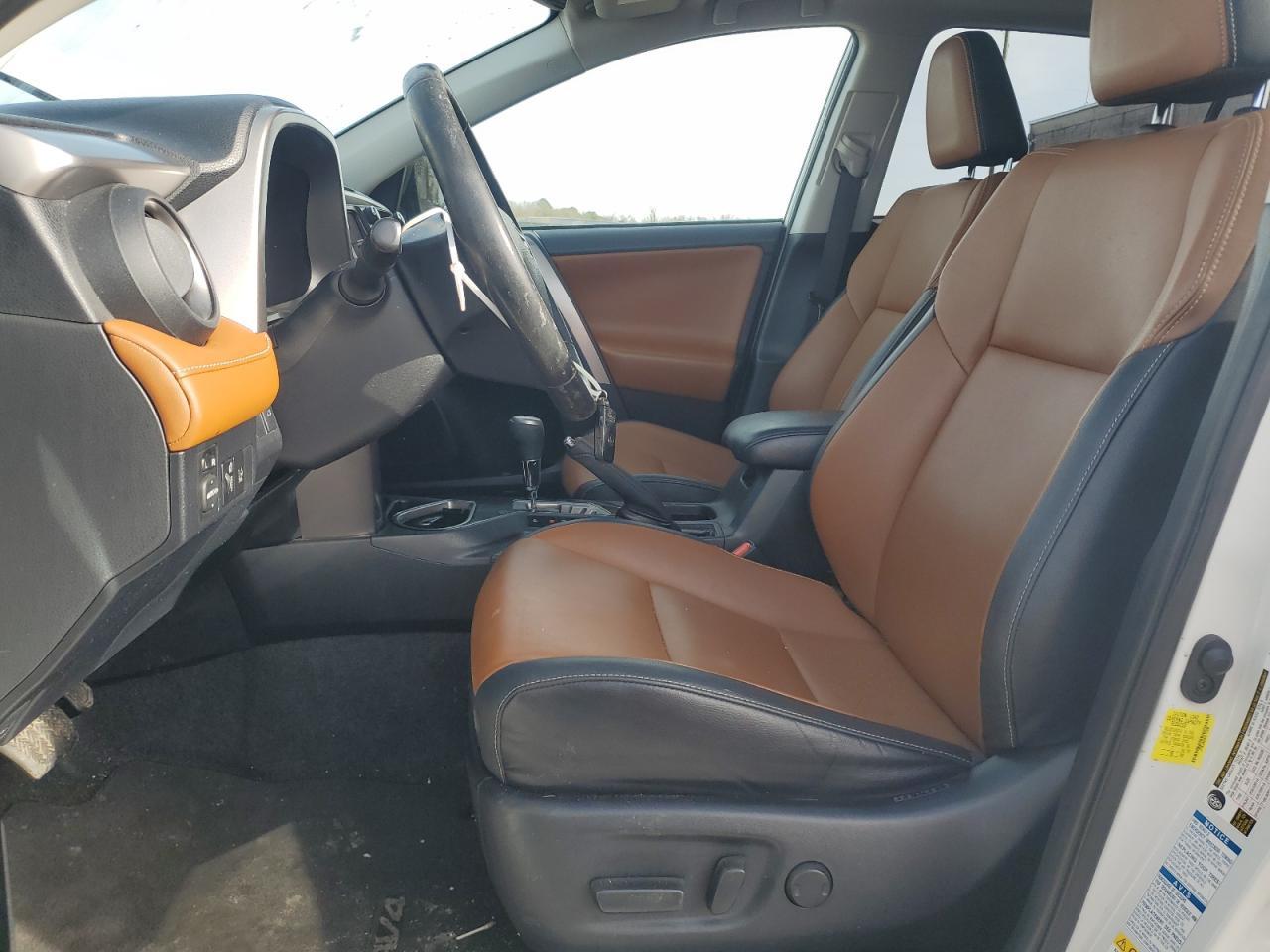 2017 TOYOTA RAV4 HV LI - Image 7