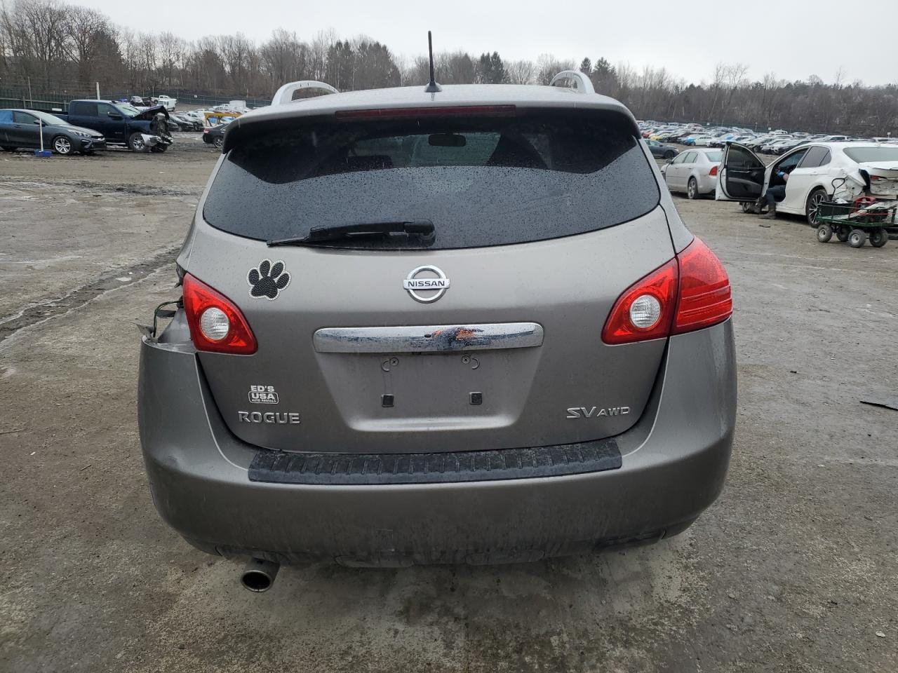 2013 NISSAN ROGUE S - Фото 6