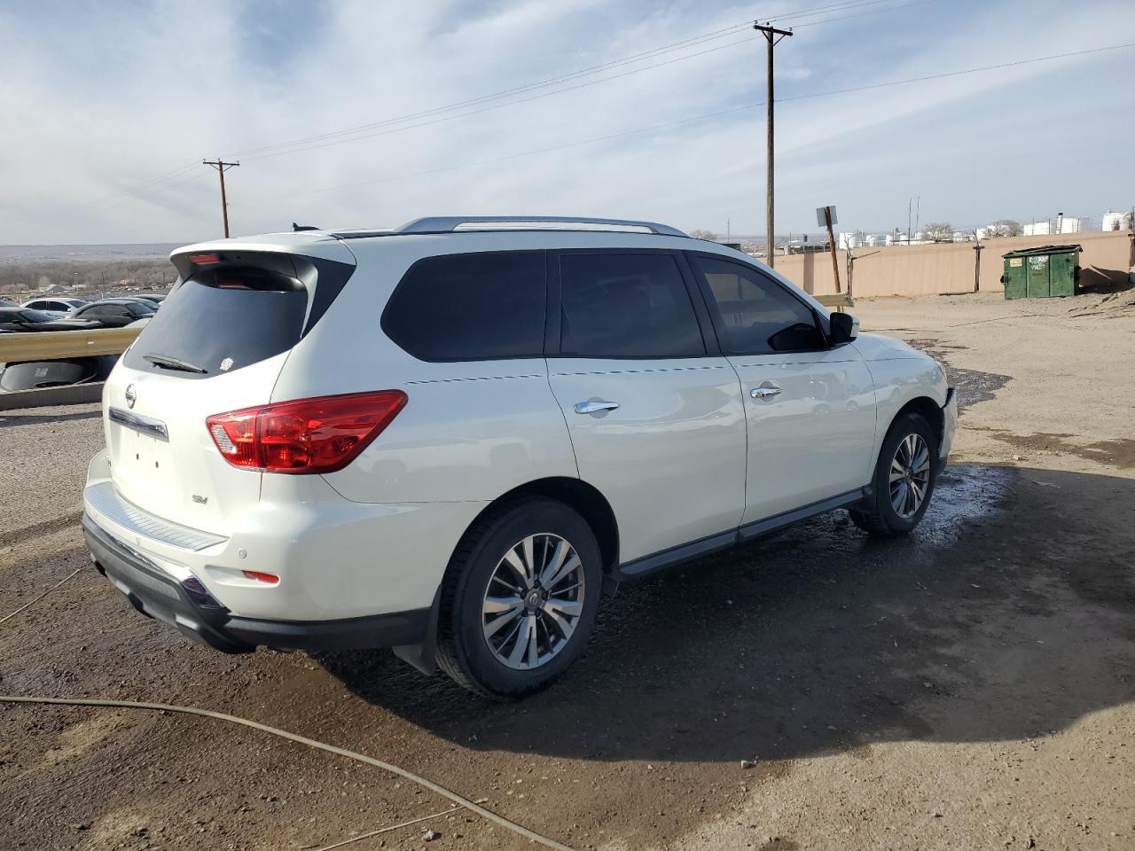 2018 NISSAN PATHFINDER - Фото 3