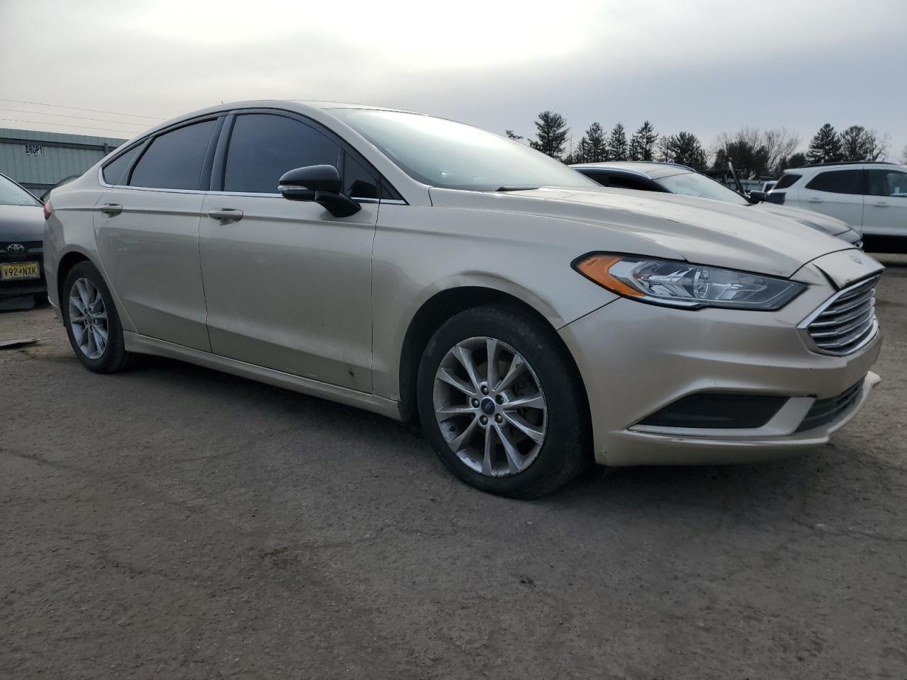 2017 FORD FUSION SE - Фото 4