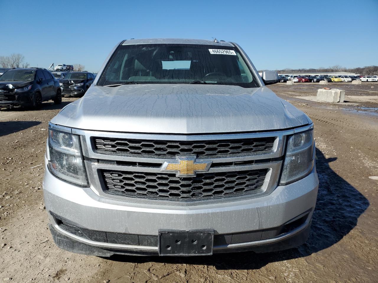 2017 CHEVROLET SUBURBAN K - Фото 5