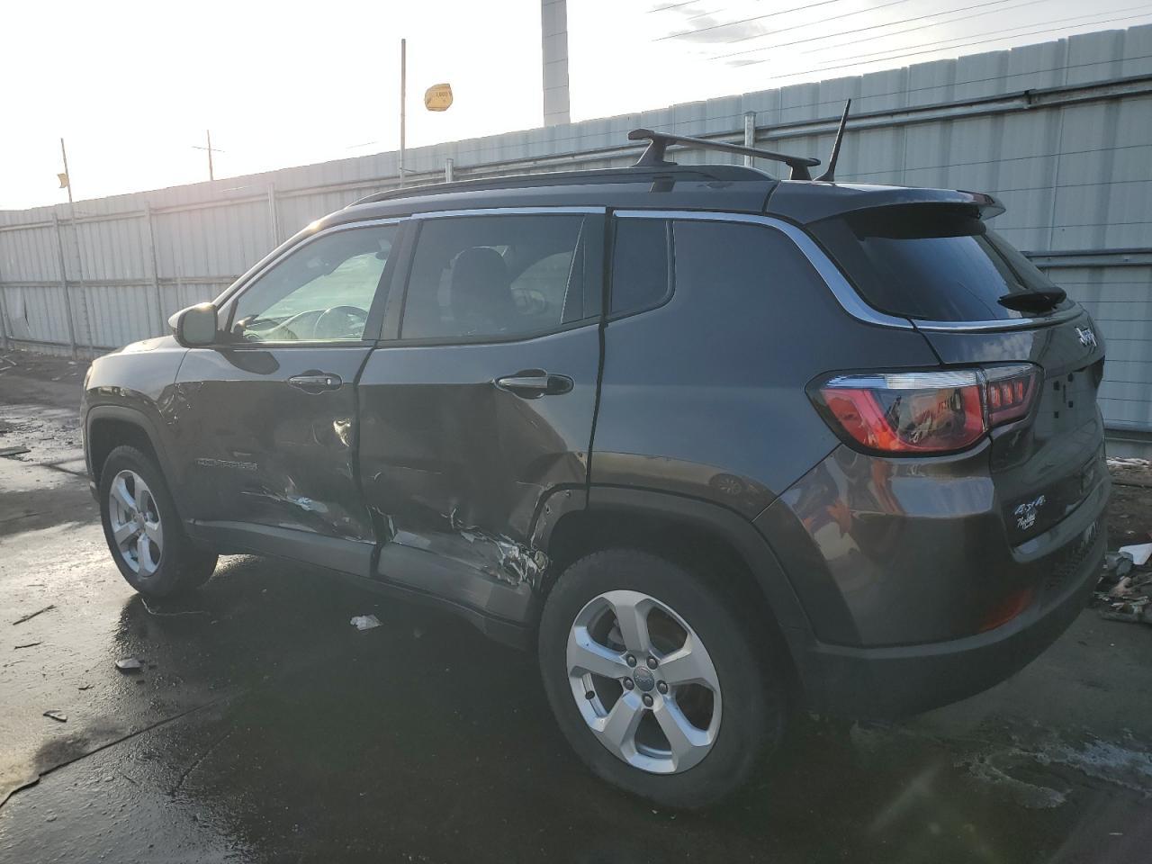 2018 JEEP COMPASS LA - Image 2