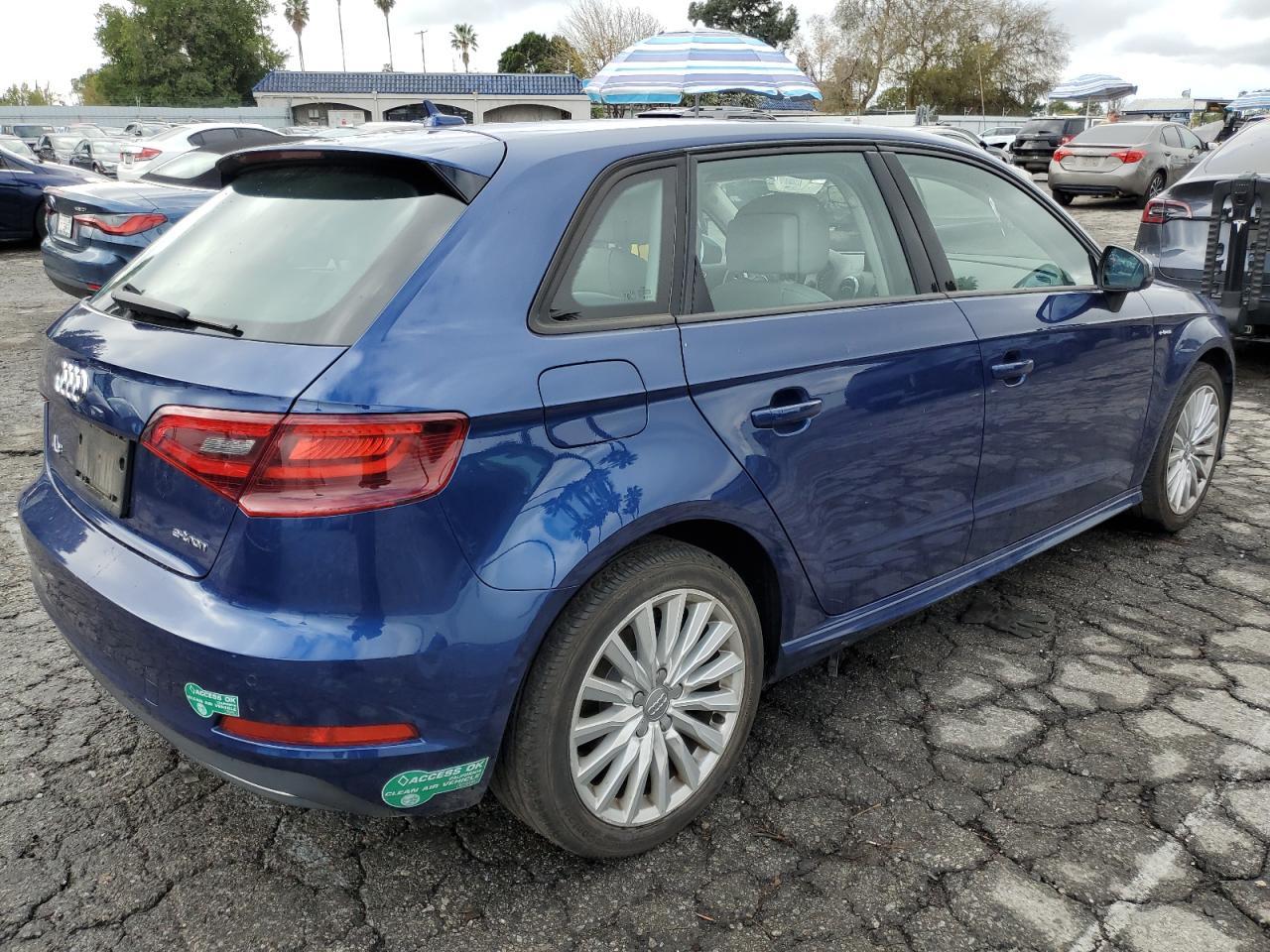 2016 AUDI A3 E-TRON - Image 3